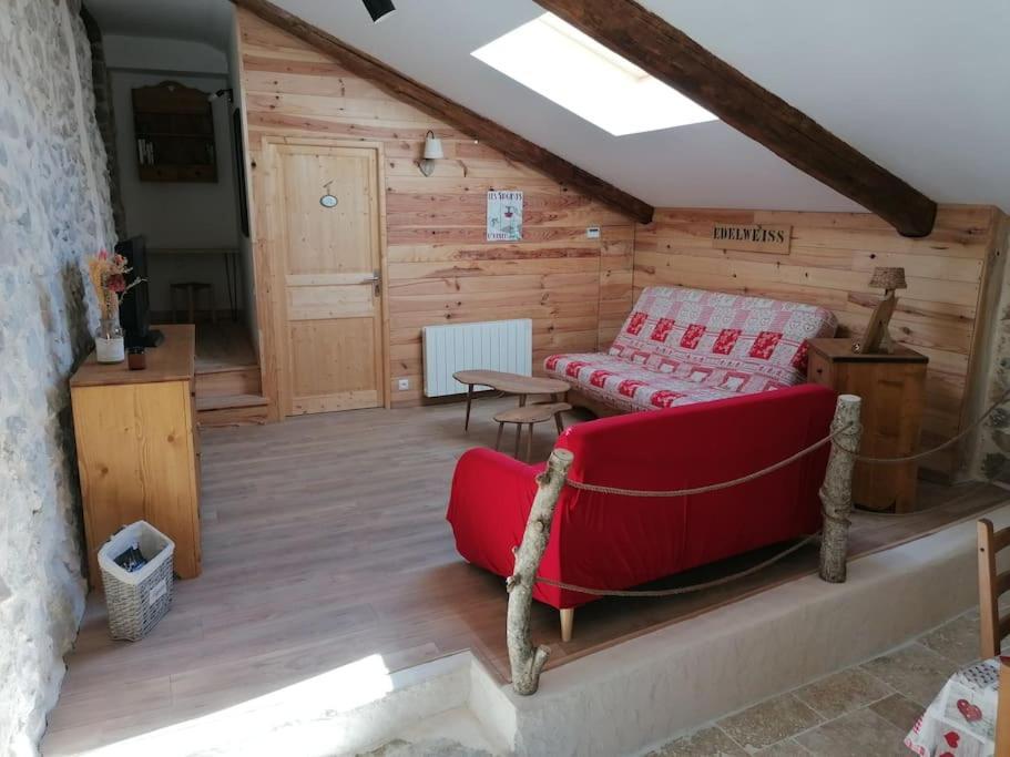 Gite L'Edelweiss 3* La Piarre Εξωτερικό φωτογραφία
